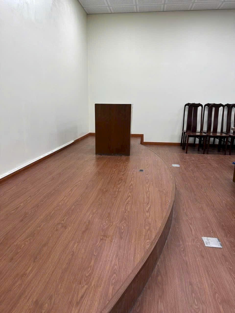 Sàn gỗ công nghiệp ở quận Tân Phú Sàn gỗ công nghiệp ở quận Tân Phú